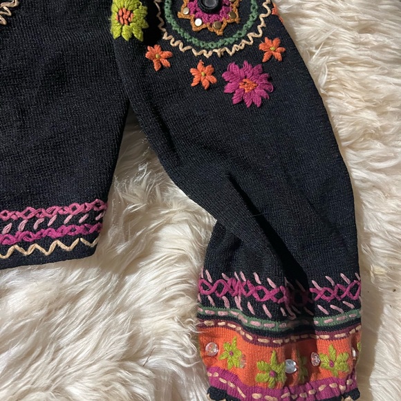 Double D Ranch embroidered rhinestone studs boho sweater cardigan floral hippie - Picture 12 of 12